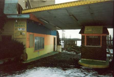 Mt Clemens Drive-In Theatre - Ticket Booth - Photo From Rg